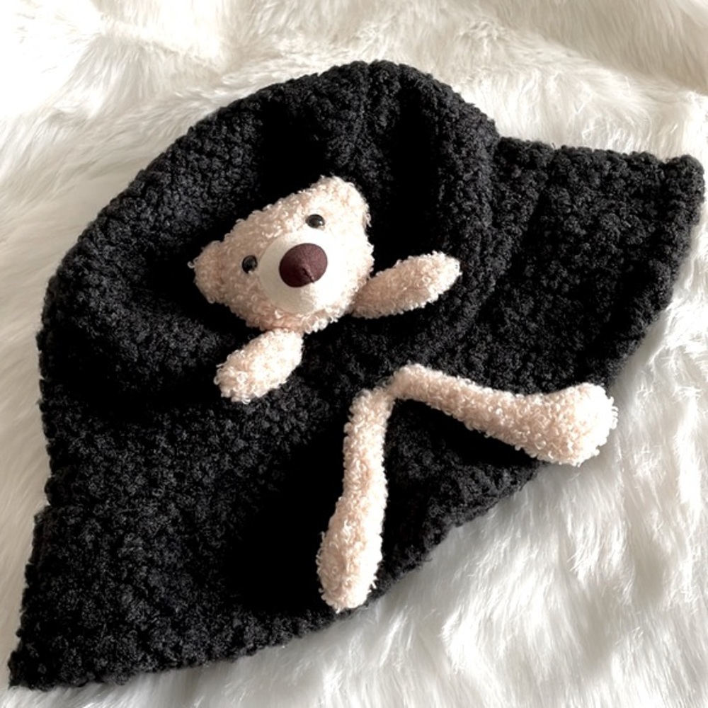 NWOT Teddy Bear Bucket Hat - Picture 3 of 9